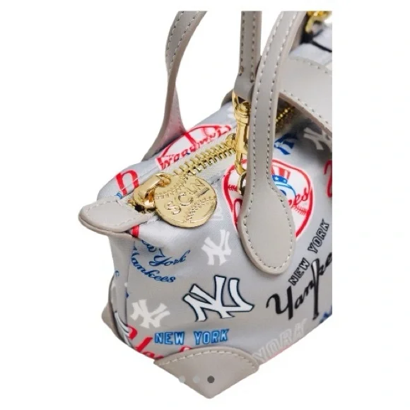 STONEY CLOVER Lane Gray Baseball Pouchette Crossbody Bag Yankees - Picture 3 of 4